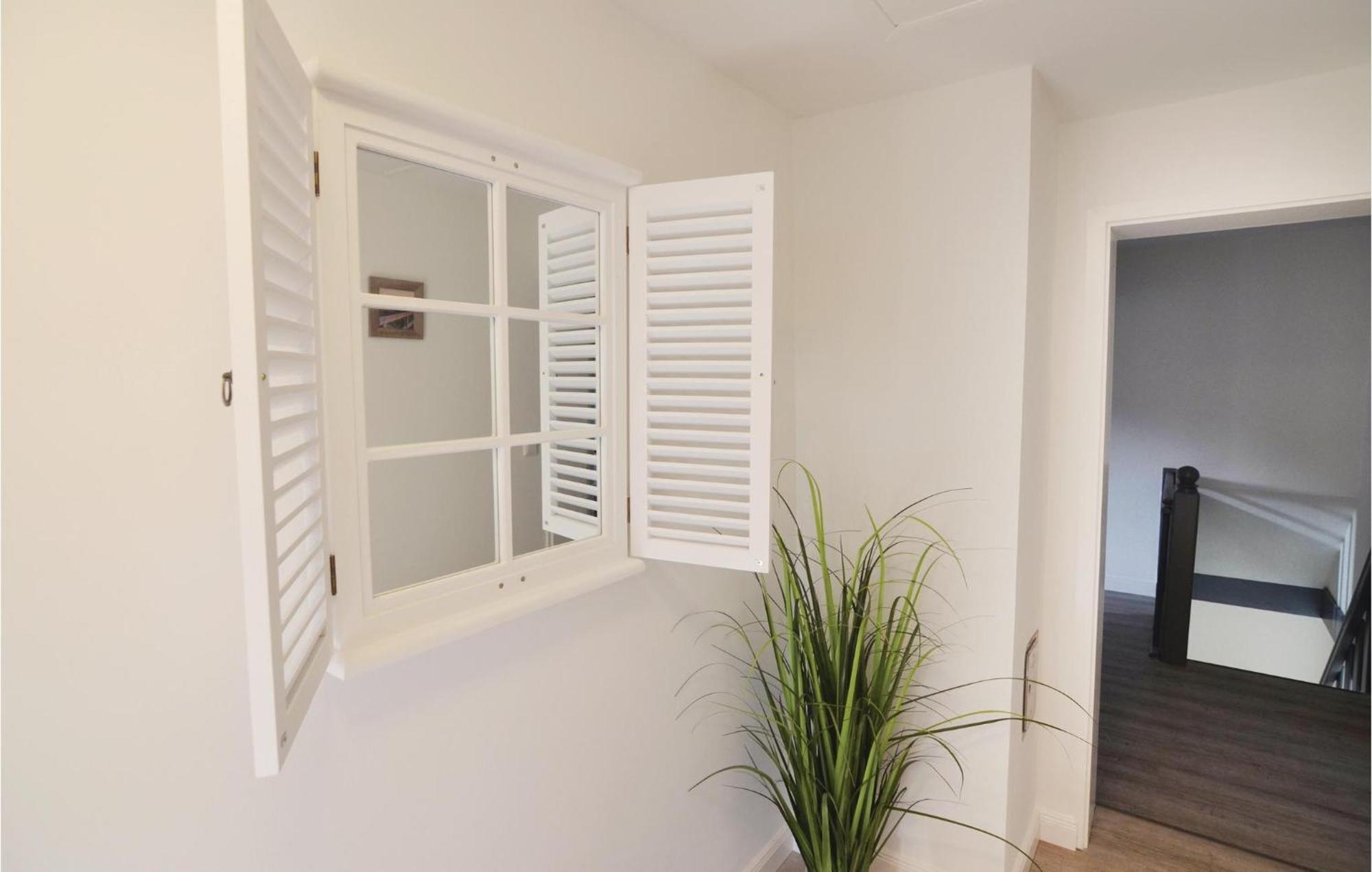 5 Bedroom Beautiful Home In Ockholm Luaran gambar